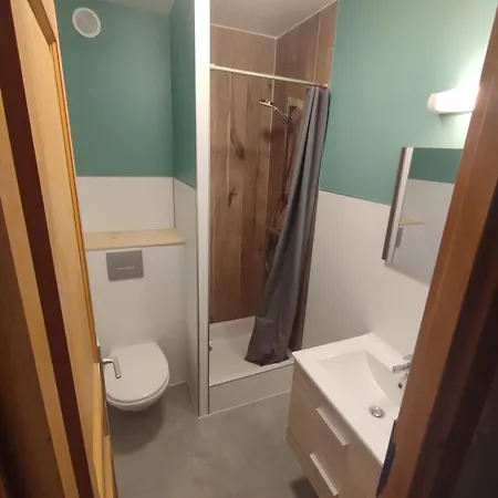 Le Sauvageon Hostel Morillon